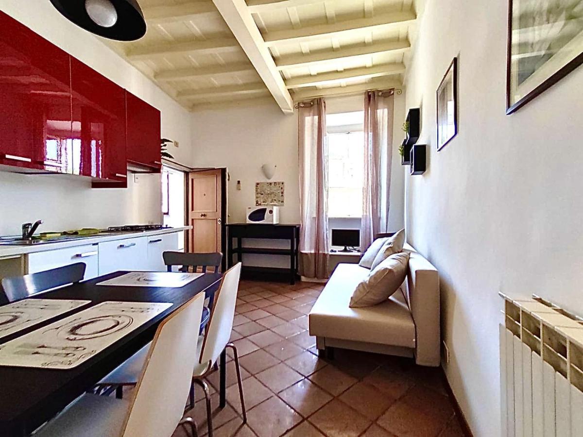 Apartment Trastevere Rome's Heart Charming 88 Rom
